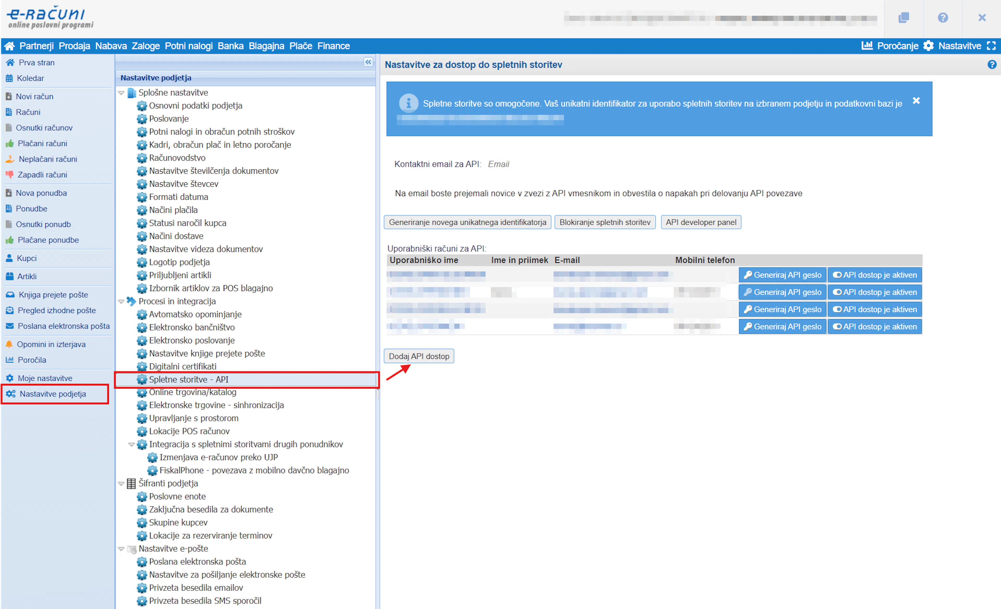 Nastavitve podjetja v e-računih z odprtim razdelkom Spletne storitve – API za ustvarjanje API dostopa.