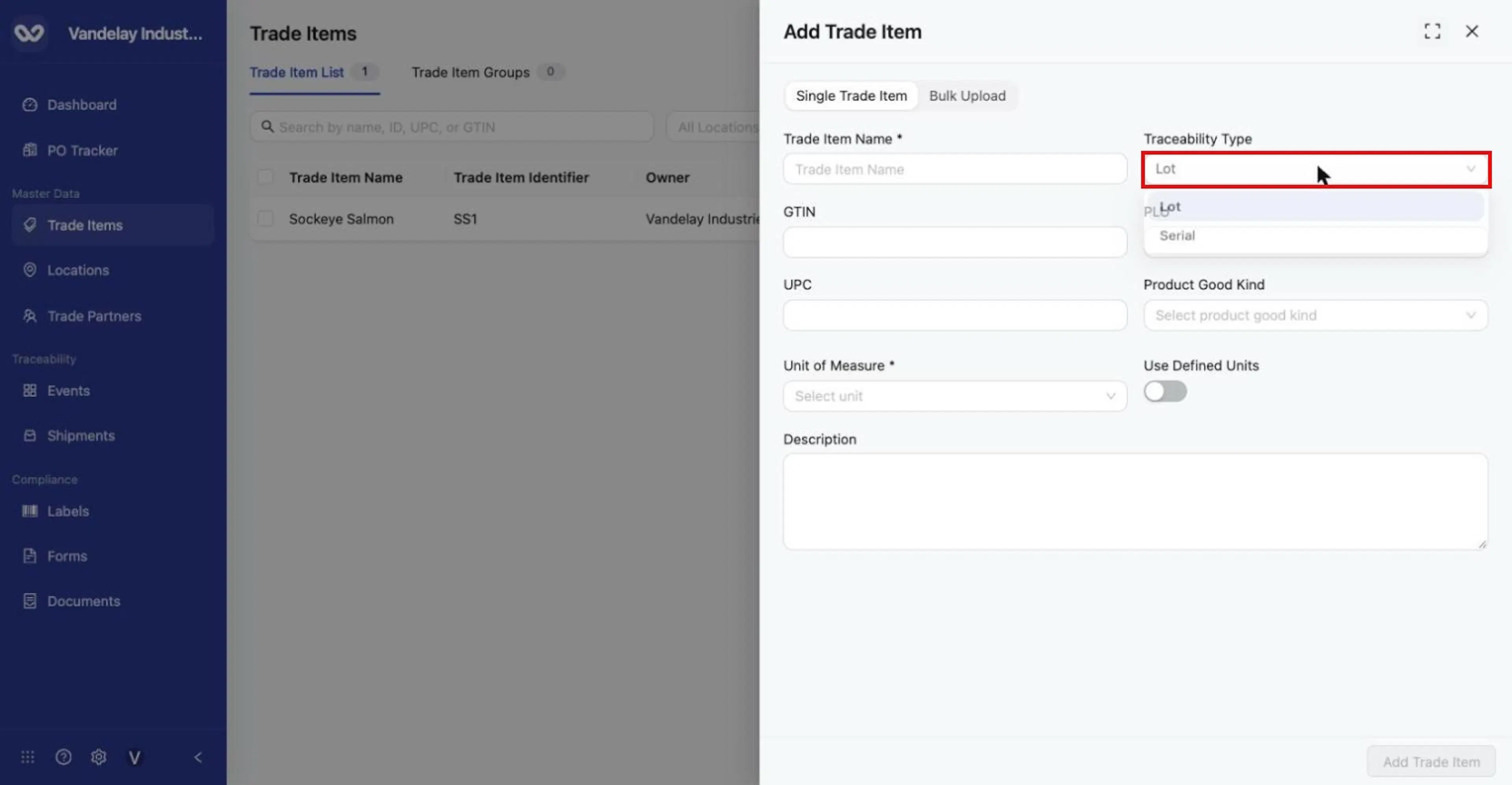 Traceability Type offers Lot (default) and Serial.